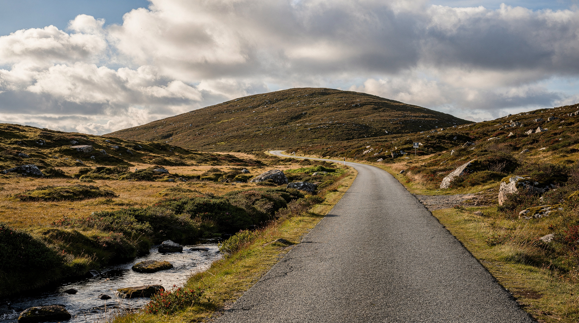 The best day trip I ever took from Dublin — One day trip from Dublin stands out: thirteen hours, the Burren, the Cliffs of M