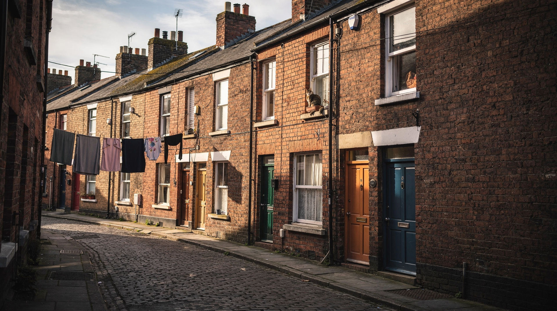 Hidden corners of the Liberties — Dublin's oldest neighbourhood and its newest craft-drinks quarter. What most vis