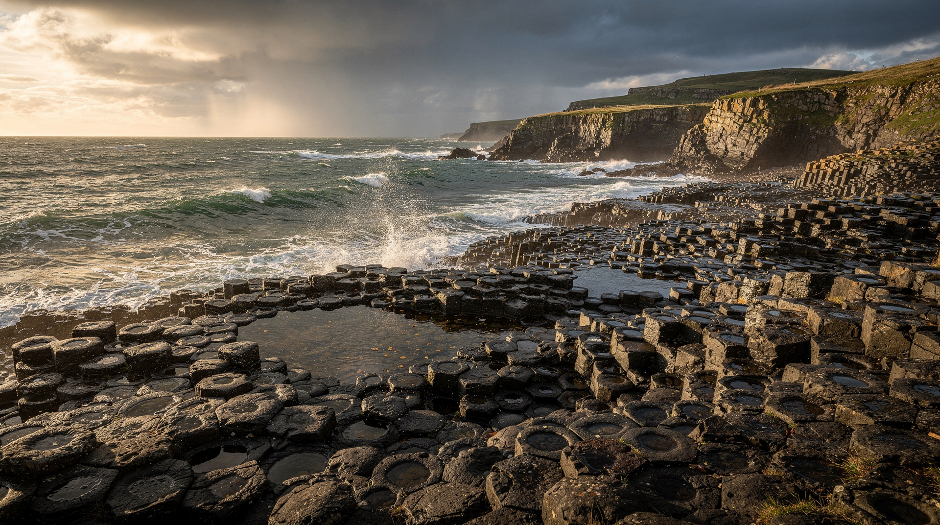 Causeway Coast scenic guide — Giant's Causeway, Carrick-a-Rede, Dark Hedges and Dunluce Castle: honest guide t