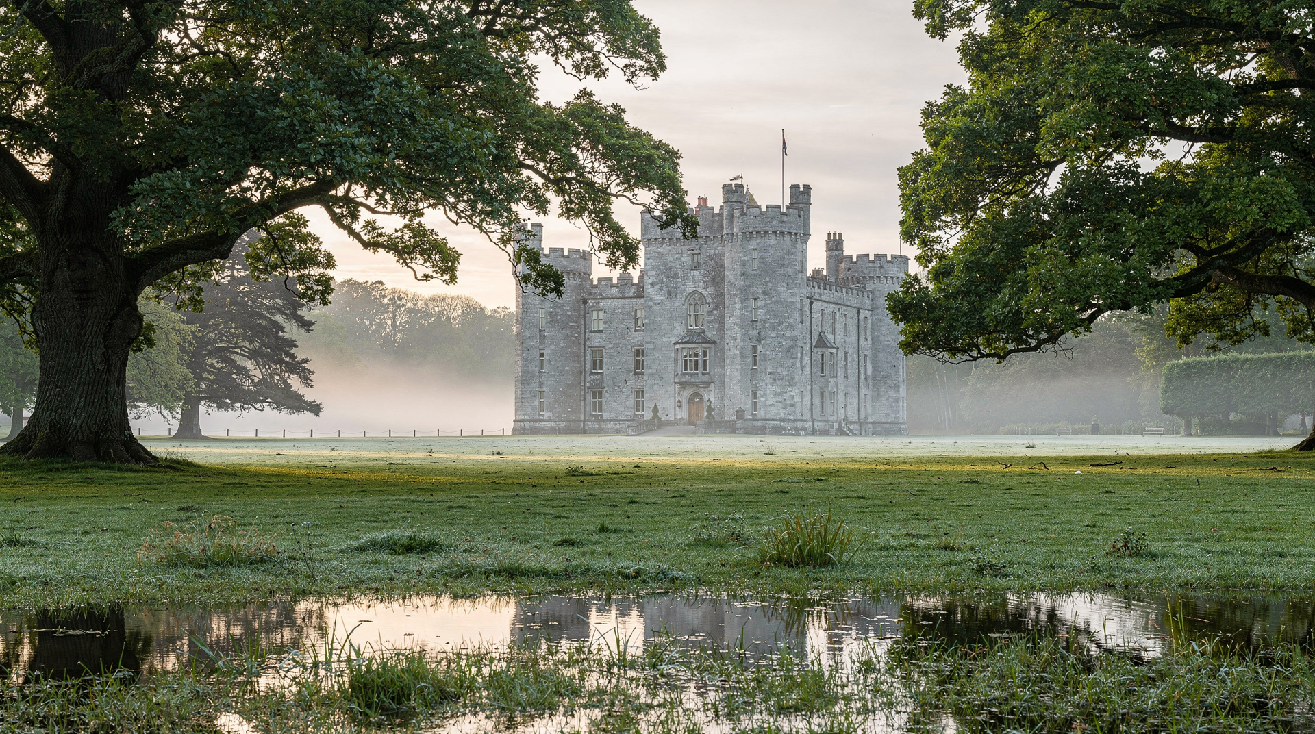 Malahide Castle tour: morning coach, Howth half-day and gardens car trip compared — Compare Malahide Castle tours from Dublin: the morning north coast half-day, the